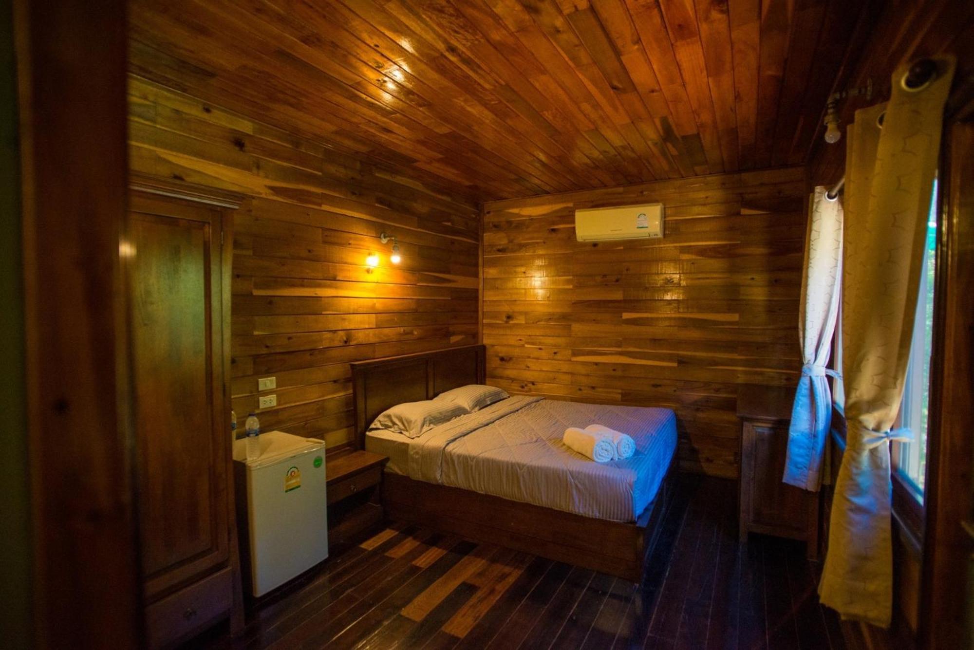 The Camper Lodge Khao Sok Ban Bang Bon Экстерьер фото