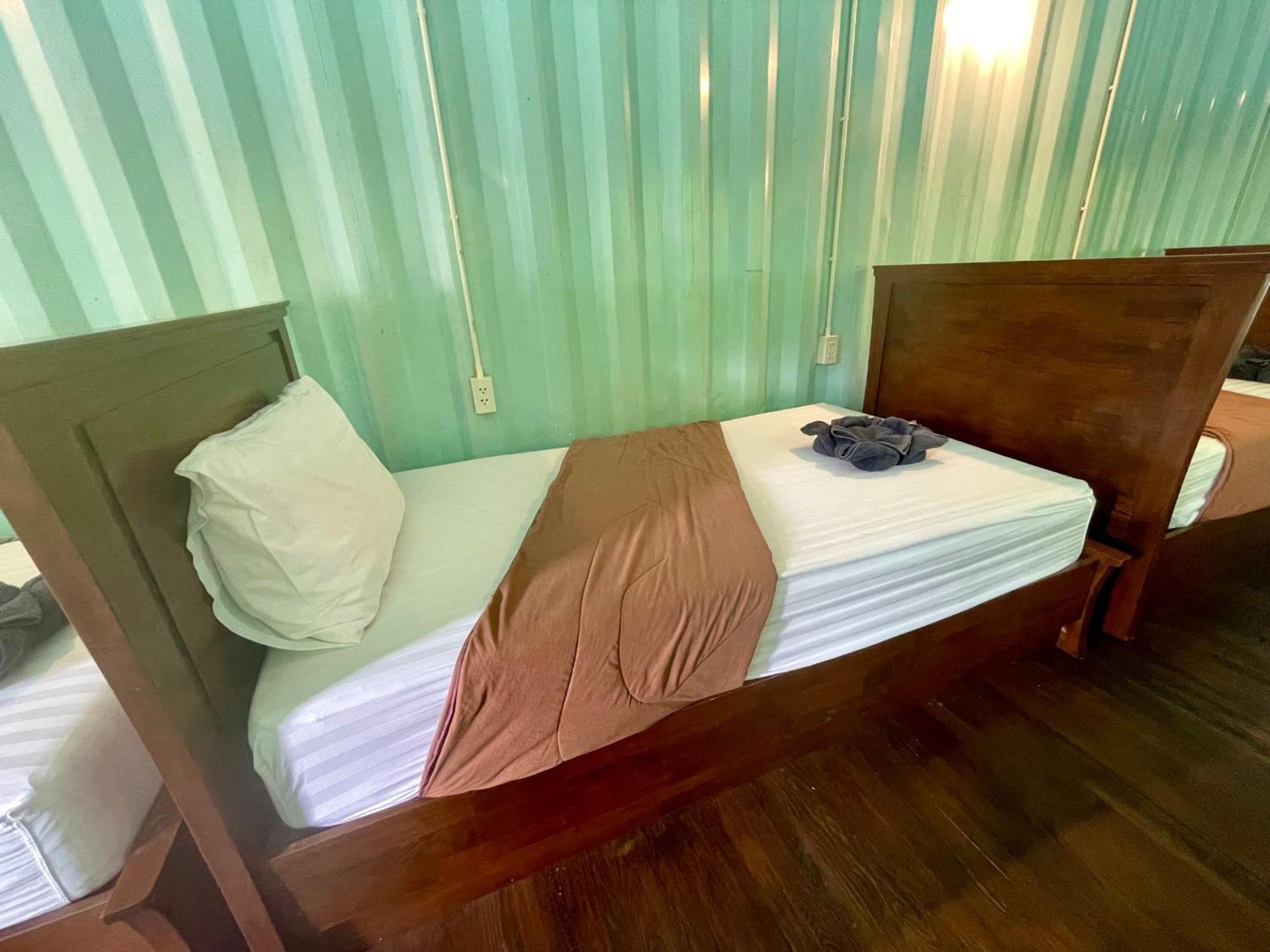 The Camper Lodge Khao Sok Ban Bang Bon Экстерьер фото